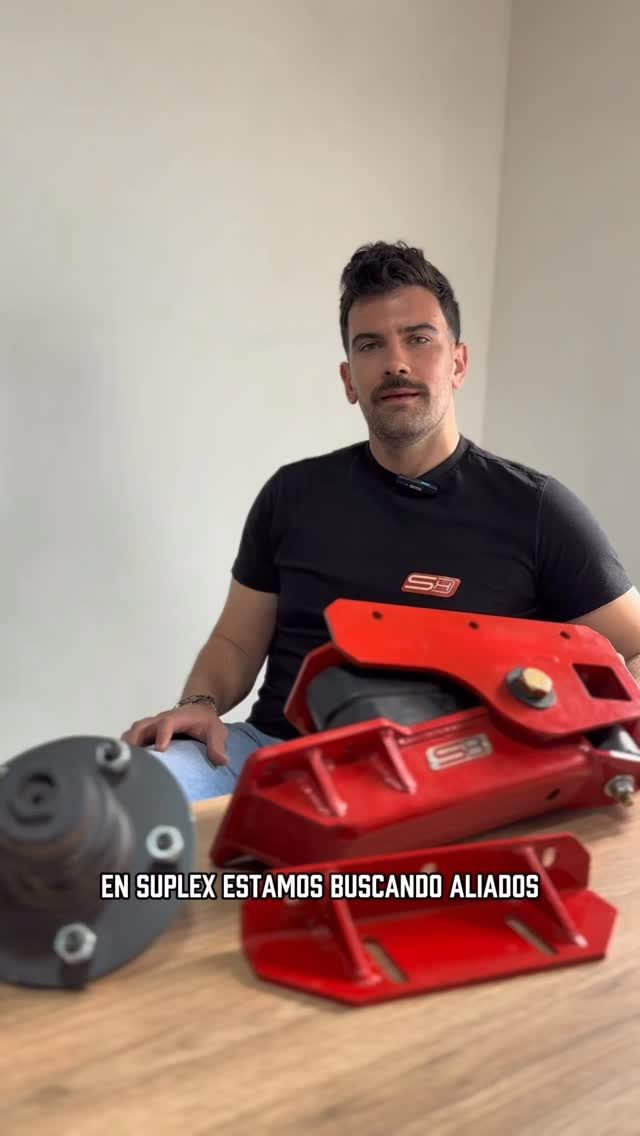 Instagram post from suplex.suspensiones. This post is in position 2.