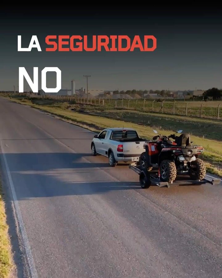 Instagram post from suplex.suspensiones. This post is in position 1.